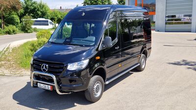 Sprinter 4 x 4 with wheelbase 3665 mm and 4335 mm