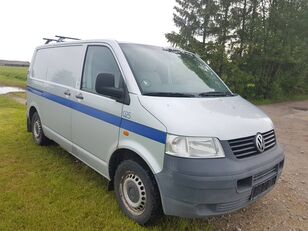 kombi minibus Volkswagen Transporter T5