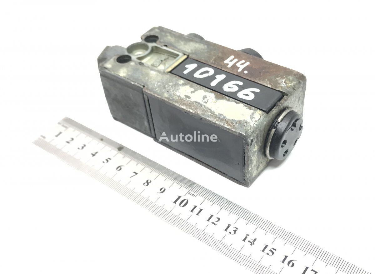 pneumatický ventil EKS Actros MP2/MP3 1844 (01.02-) 5392900070 pro nákladní auta Mercedes-Benz Actros, Axor MP1, MP2, MP3 (1996-2014)