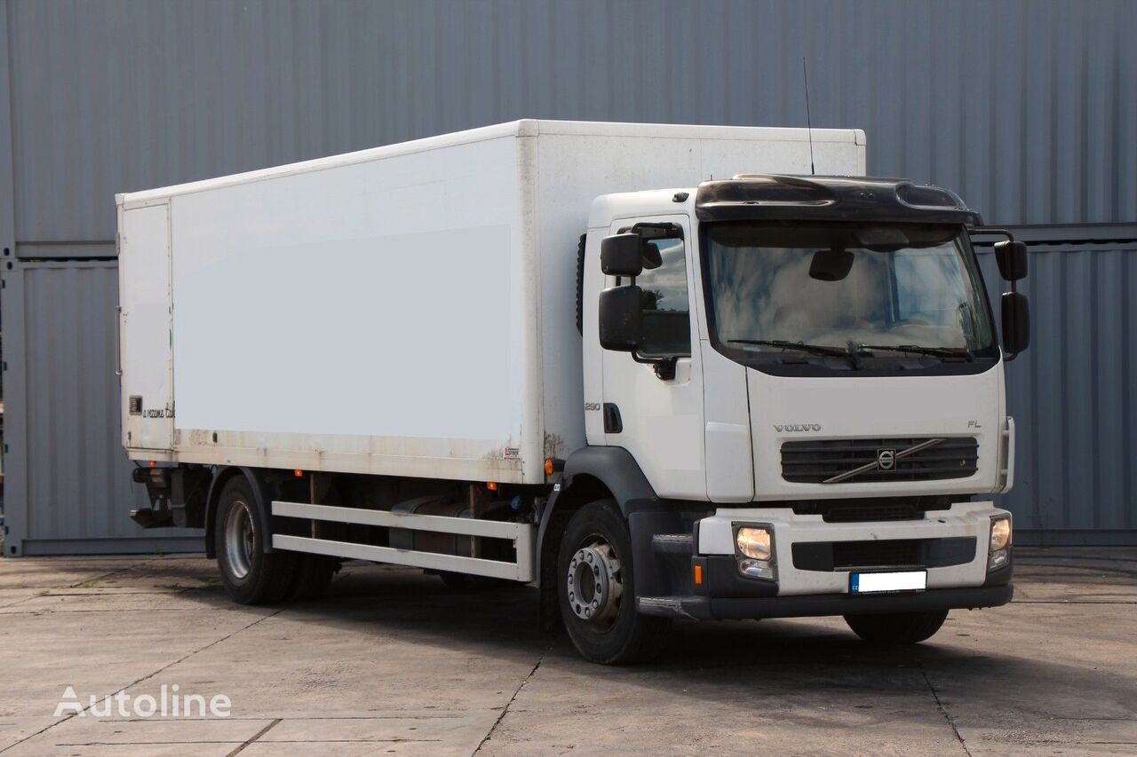 nákladní vozidlo furgon VOLVO FL 290, EURO 5, TAIL LIFT, 18 TONS
