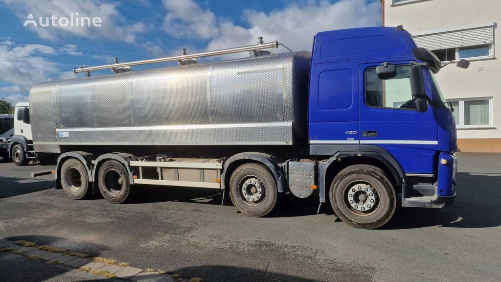 nákladní vozidlo na převoz mléka Volvo FM82R (Nr. 5257)