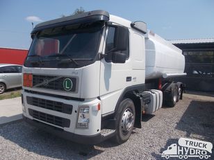 nákladní vozidlo na přepravu pohonných hmot VOLVO FM 6XR - DO PRZEWOZU PALIW PŁYNNYCH KLASY 3 ADR - EURO 4