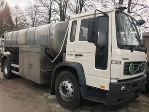 nákladní vozidlo na převoz mléka VOLVO FL 220