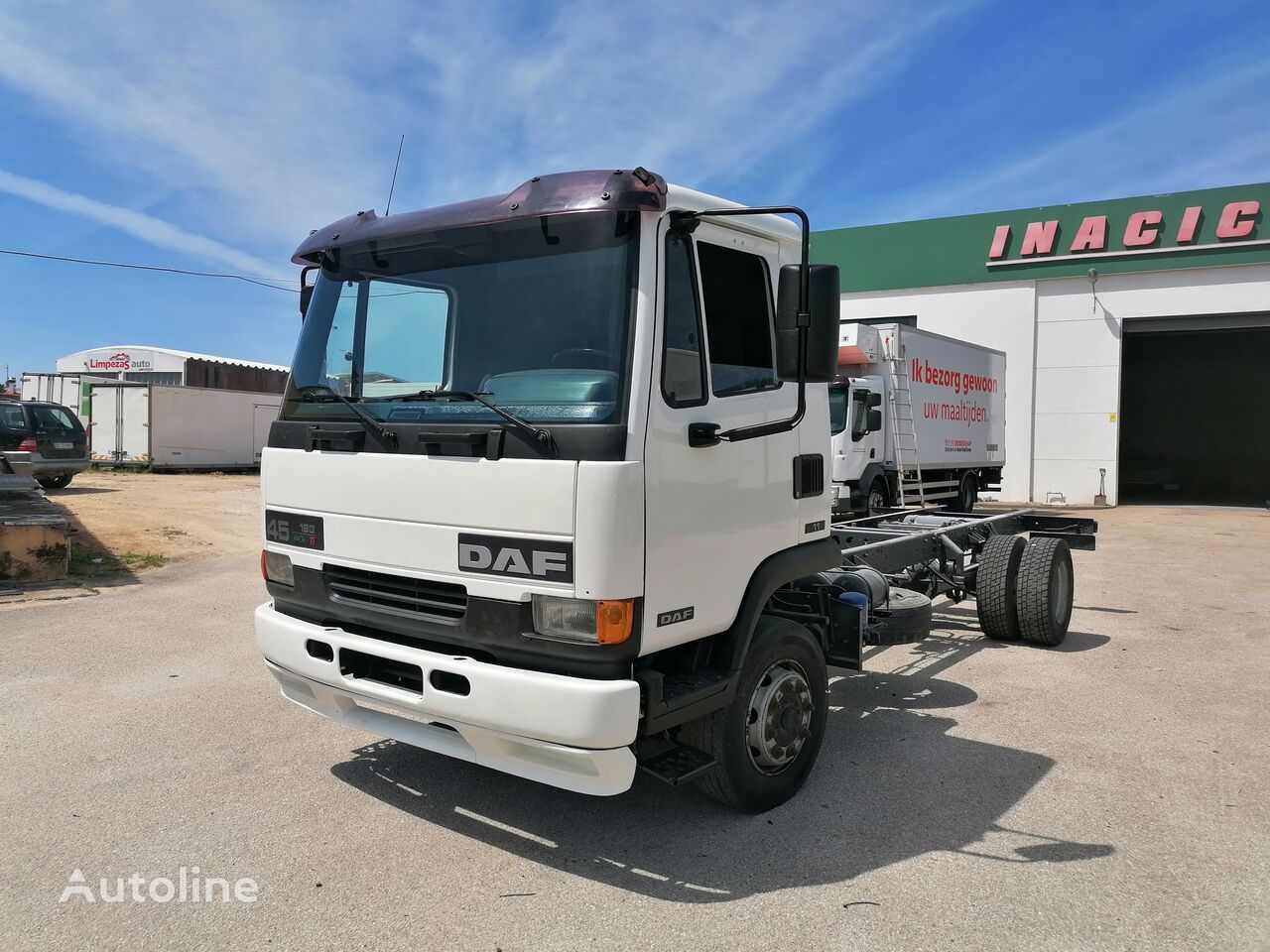 nákladní vozidlo podvozek DAF FA45180