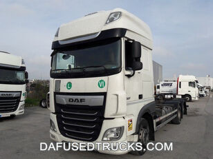 nákladní vozidlo podvozek DAF FAR XF530
