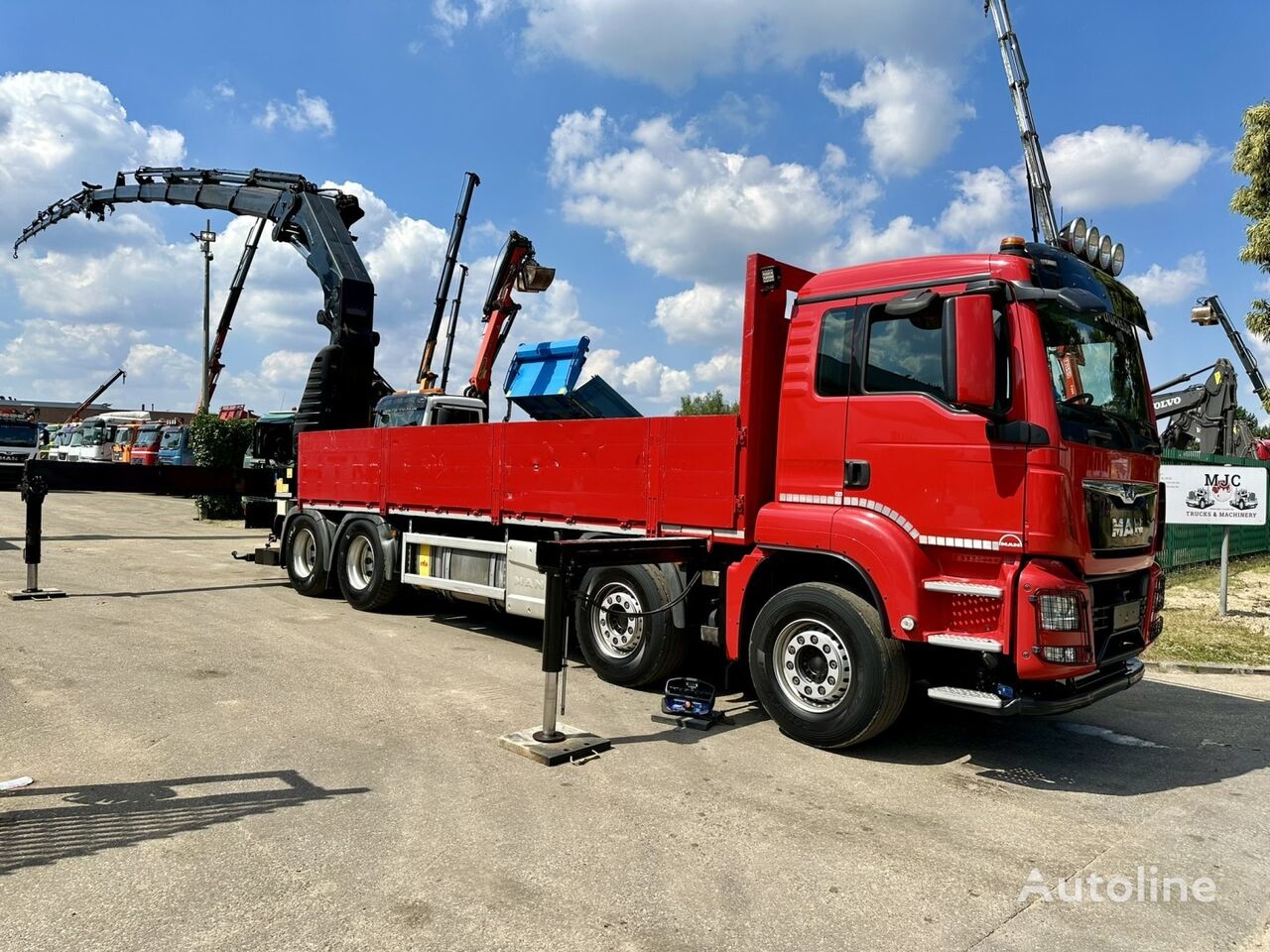 nákladní vozidlo valník MAN TGS 35.510 8x4 + CRANE HMF 7020 K6 + JIB FJ1200 K6 - 38m! - 88.0
