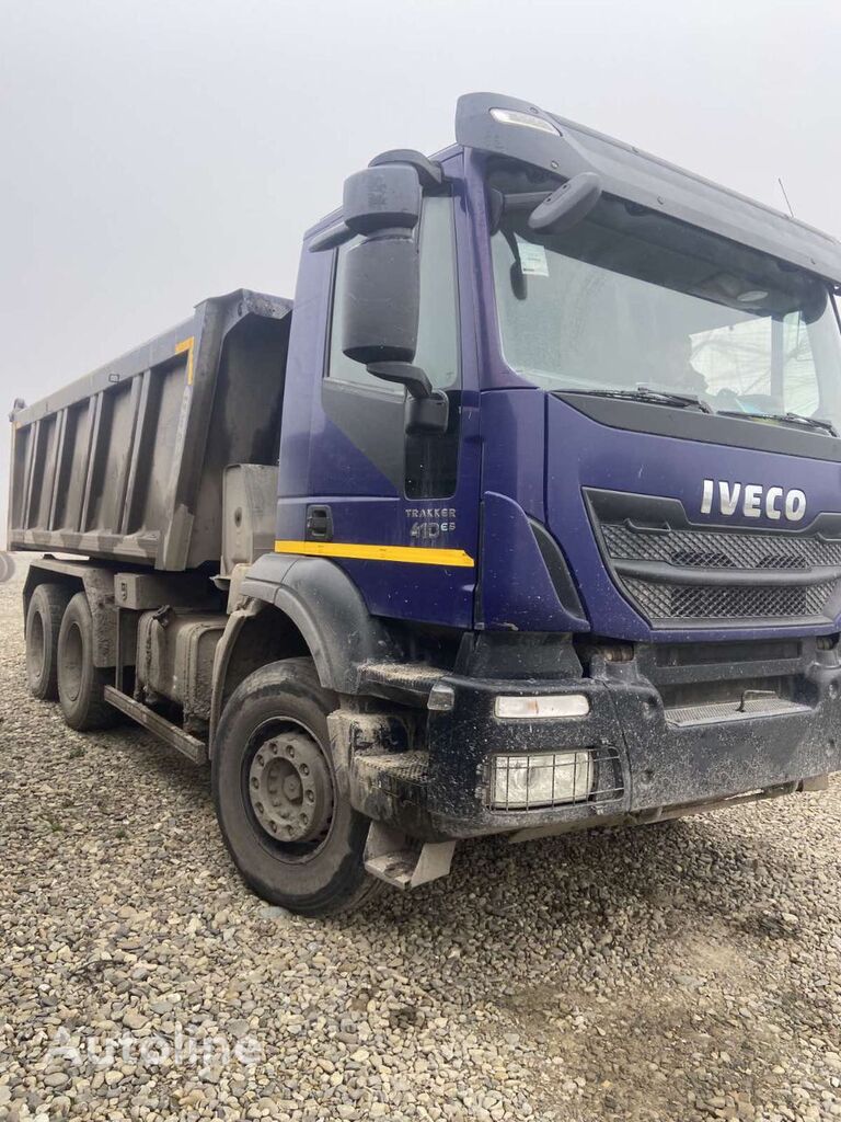 sklápěč IVECO Trakker 410